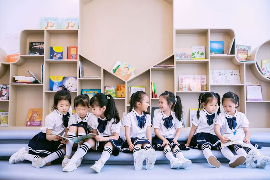西安幼儿园毕业照拍摄