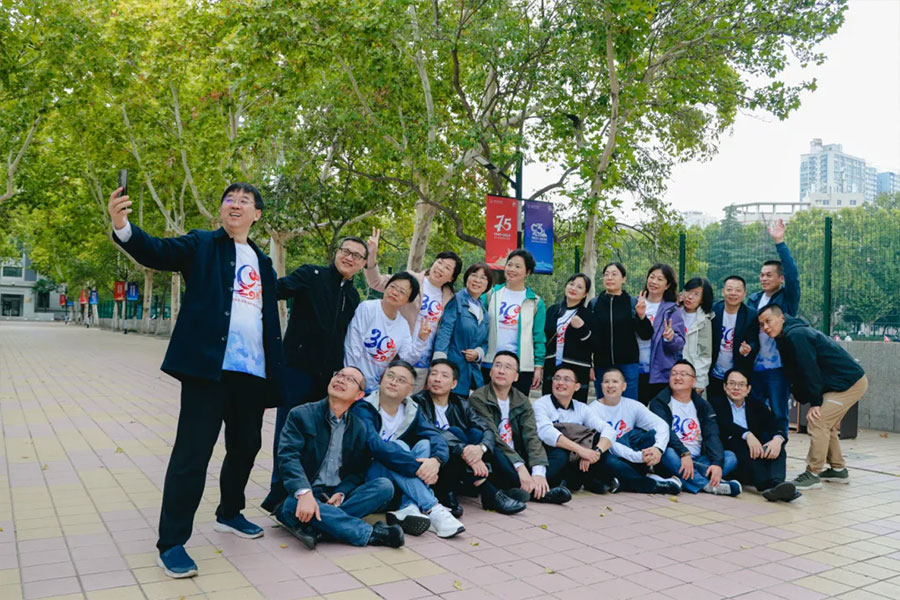 西安电子科技大学同学聚会策划服务