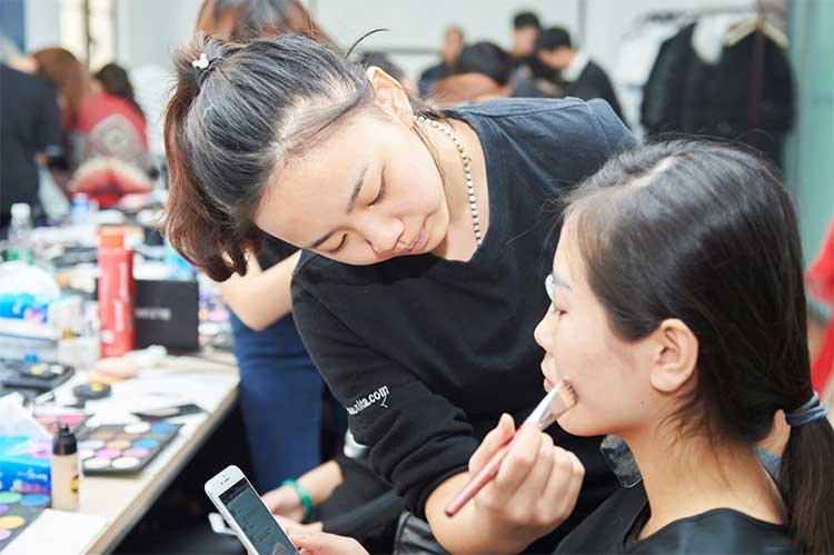 西安活动跟妆