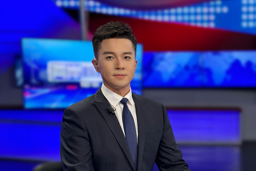 西安会议男主持人