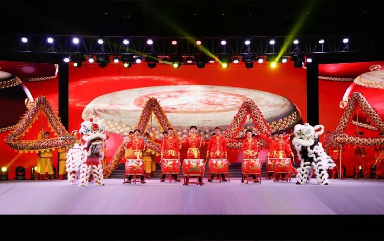 年会节目演出