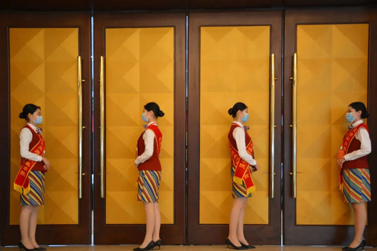 会议礼仪服务基本要求