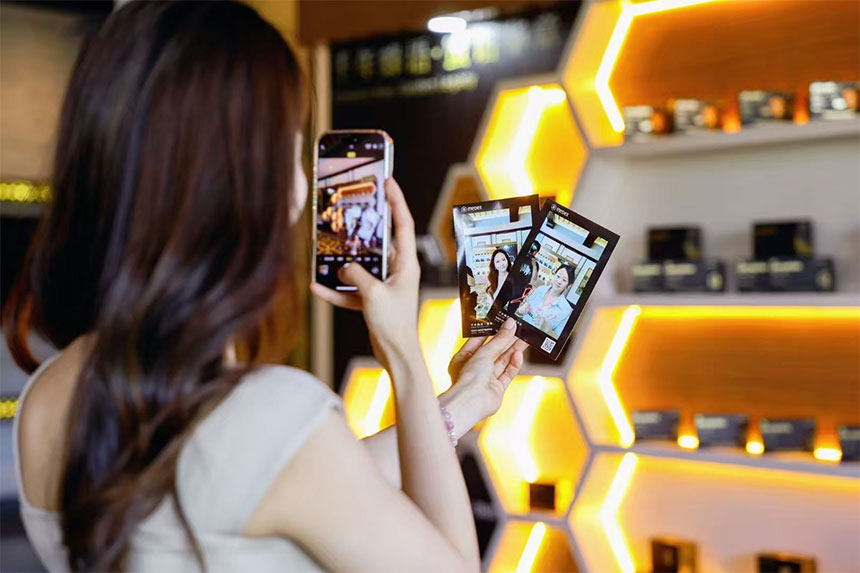 镜面签到，视频照片导出打印